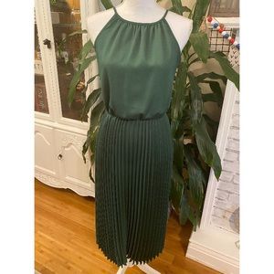 LIKE NEW - Green Pleated Midi Dress - Size S